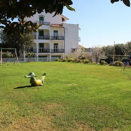 Διαμέρισμα Locazione Turistica Il Borgo Degli Ulivi-4